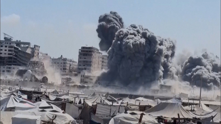 Attacco israeliano colpisce edificio evacuato a Gaza City e causa due morti