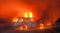 Raid russo causa tre morti a Zaporizhzhia e decine di edifici distrutti