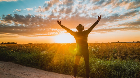 Luce, movimento e riposo potenziano il metabolismo