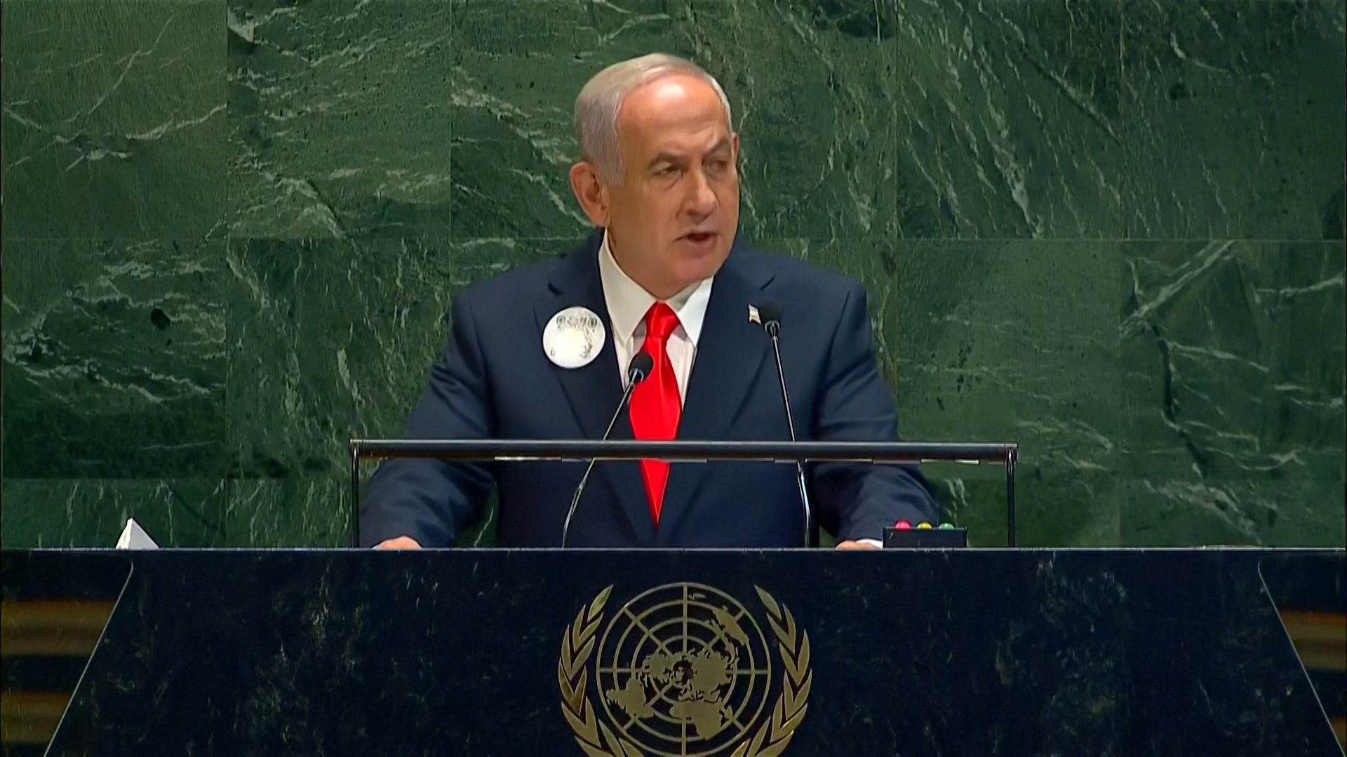 Netanyahu respinge le accuse di genocidio e carestia a Gaza