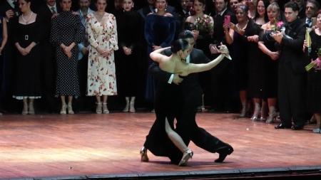 Emozionante vittoria per i ballerini argentini al Festival del Tango