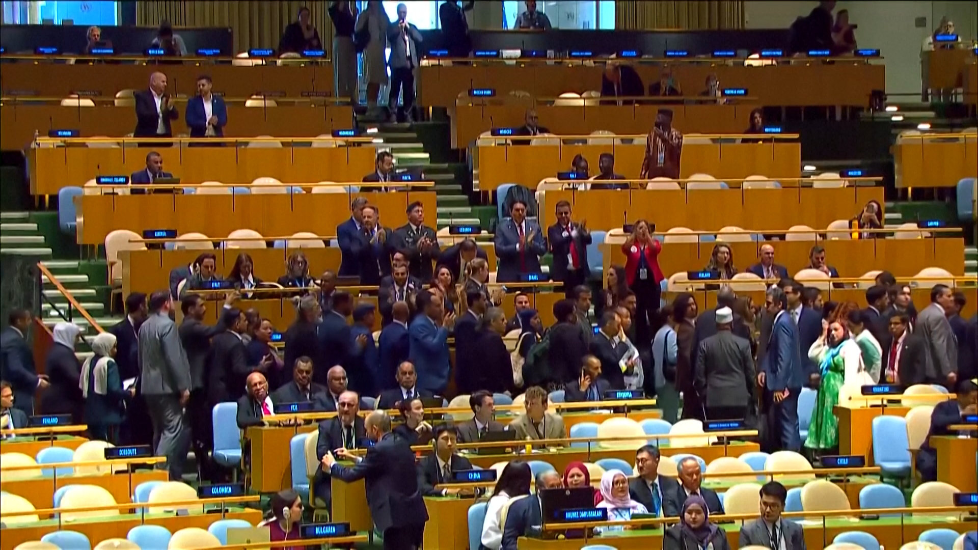 Delegati abbandonano l’aula prima del discorso di Netanyahu all’Onu