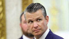 Hegseth avvisa i «narcoterroristi» e il «narcodittatore» Maduro