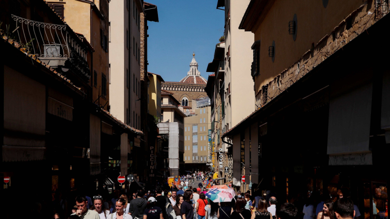 Ponte Vecchio, Firenze. Foto: REUTERS/Alessandro Garofalo/File Photo