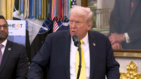 Trump: gli Stati Uniti sono in guerra commerciale con la Cina