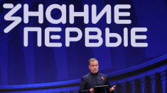 Medvedev: le mosse di Trump sull’Ucraina equivalgono a un atto di guerra contro la Russia