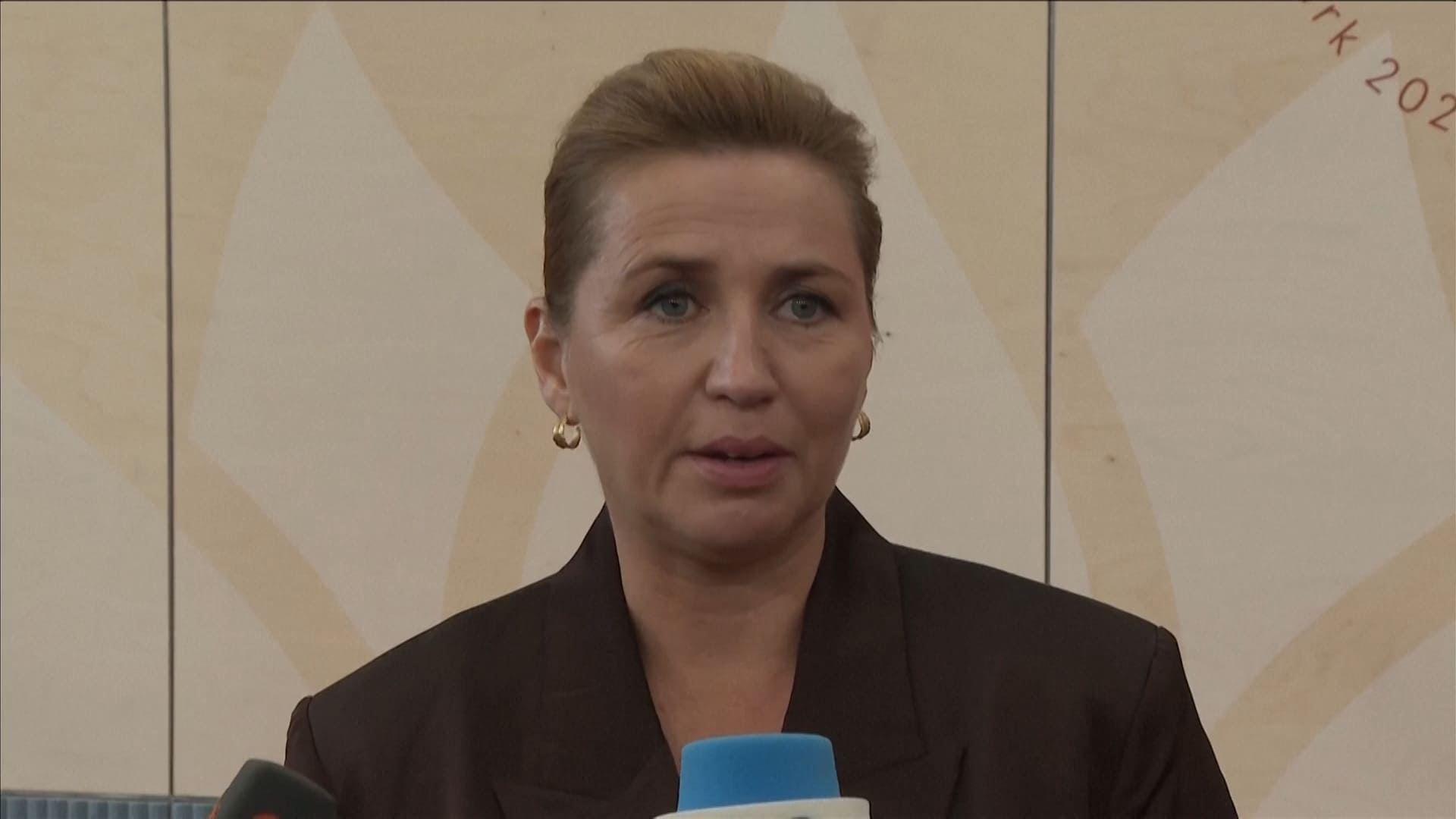 Mette Frederiksen: in Europa è in corso una guerra ibrida