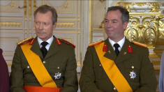 Il Granduca Henri del Lussemburgo abdica e cede il trono al figlio Guillaume