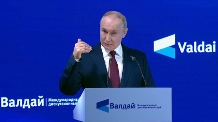 Putin promette una risposta «molto convincente» alle «provocazioni» militari europee