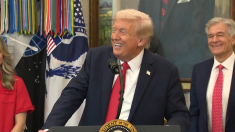 Trump ironizza su Putin: non credo che voglia i Tomahawk puntati contro