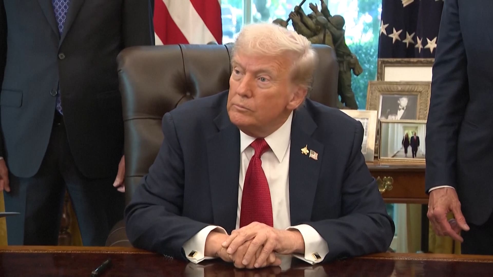 Trump firma ordine esecutivo per progetto minerario in Alaska