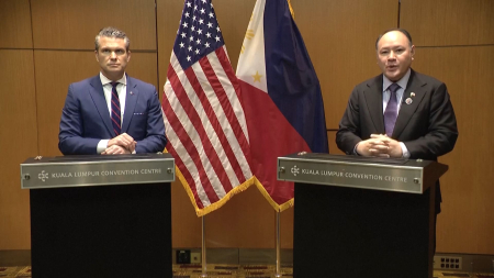 Pete Hegseth incontra i suoi omologhi filippino e indonesiano per rafforzare i legami per la sicurezza regionale