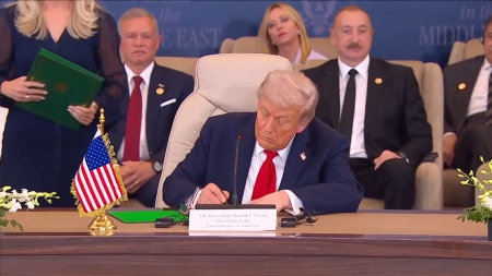 Trump firma accordo per cessate il fuoco a Gaza a Sharm el-Sheikh