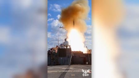 Il lancio di un missile durante l’esercitazione Usa nell’Oceano Atlantico