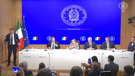 Giorgia Meloni presenta la legge di bilancio 2026