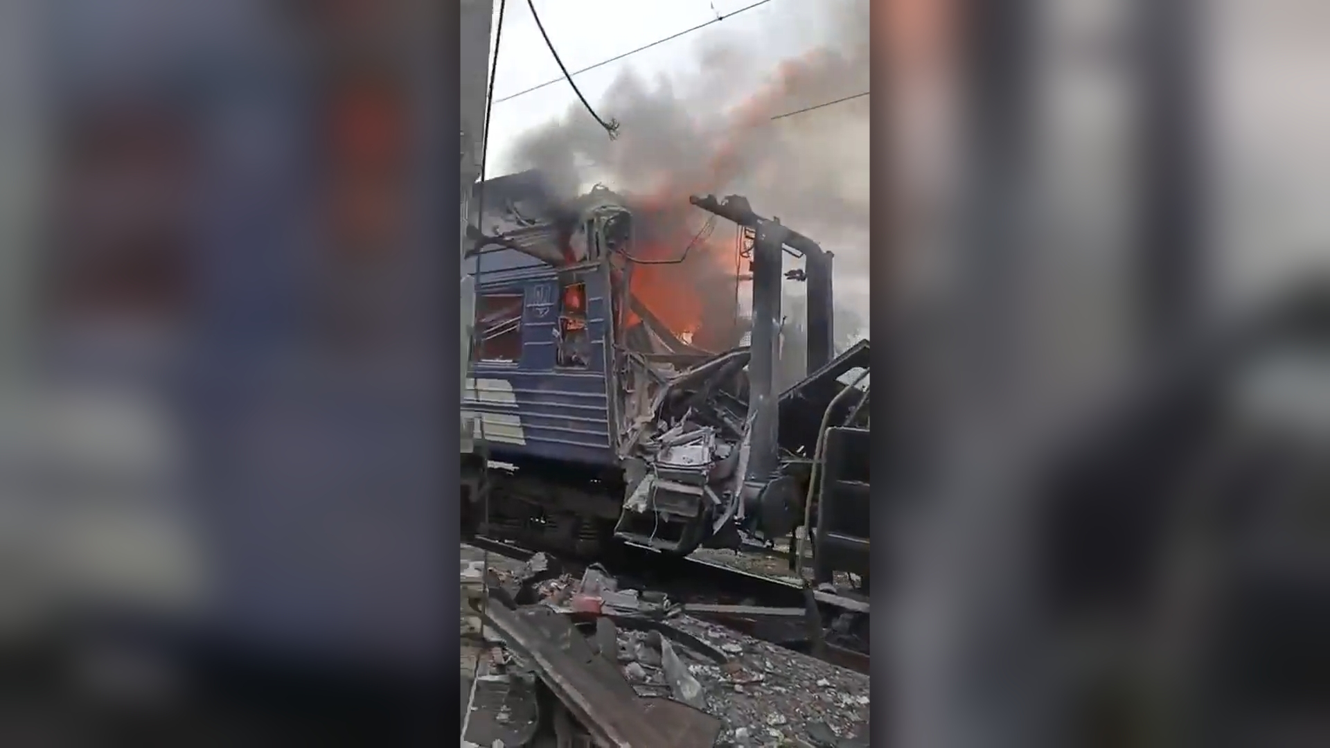 Zelensky: stazione ferroviaria di Shostka colpita da droni russi, «almeno 30 morti»