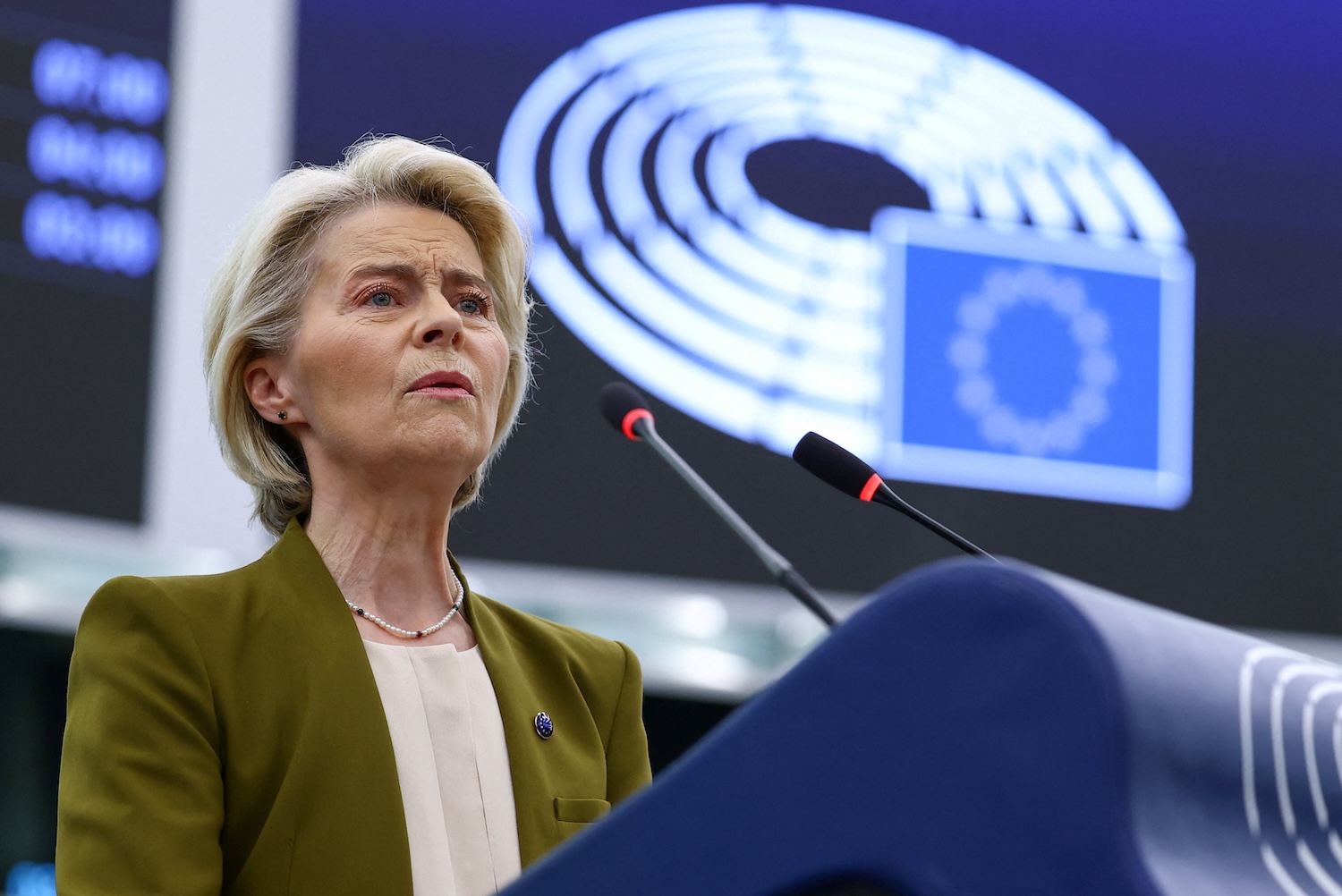 Anche Bruxelles alza i dazi e lancia la «reindustrializzazione europea»