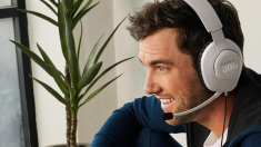 Cuffie Jbl Quantum 100P a metà prezzo su Amazon