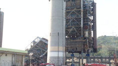 Corea del Sud: crollo in una centrale elettrica, cinque operai sotto le macerie