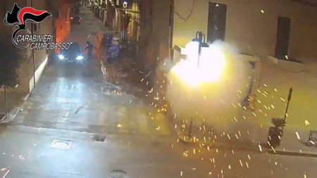 Sgominata la “banda della marmotta” specializzata in assalti a bancomat nel Sud Italia