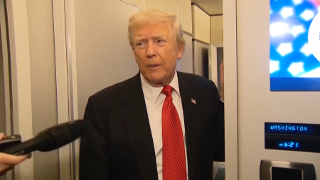 Trump: Non daremo i sofisticati chip Nvidia ad altri Paesi