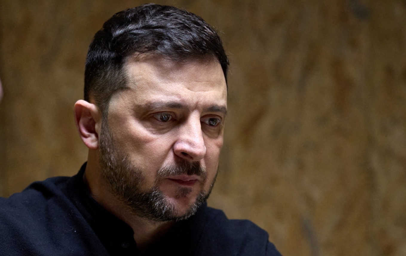 Zelensky messo all’angolo dal piano Trump