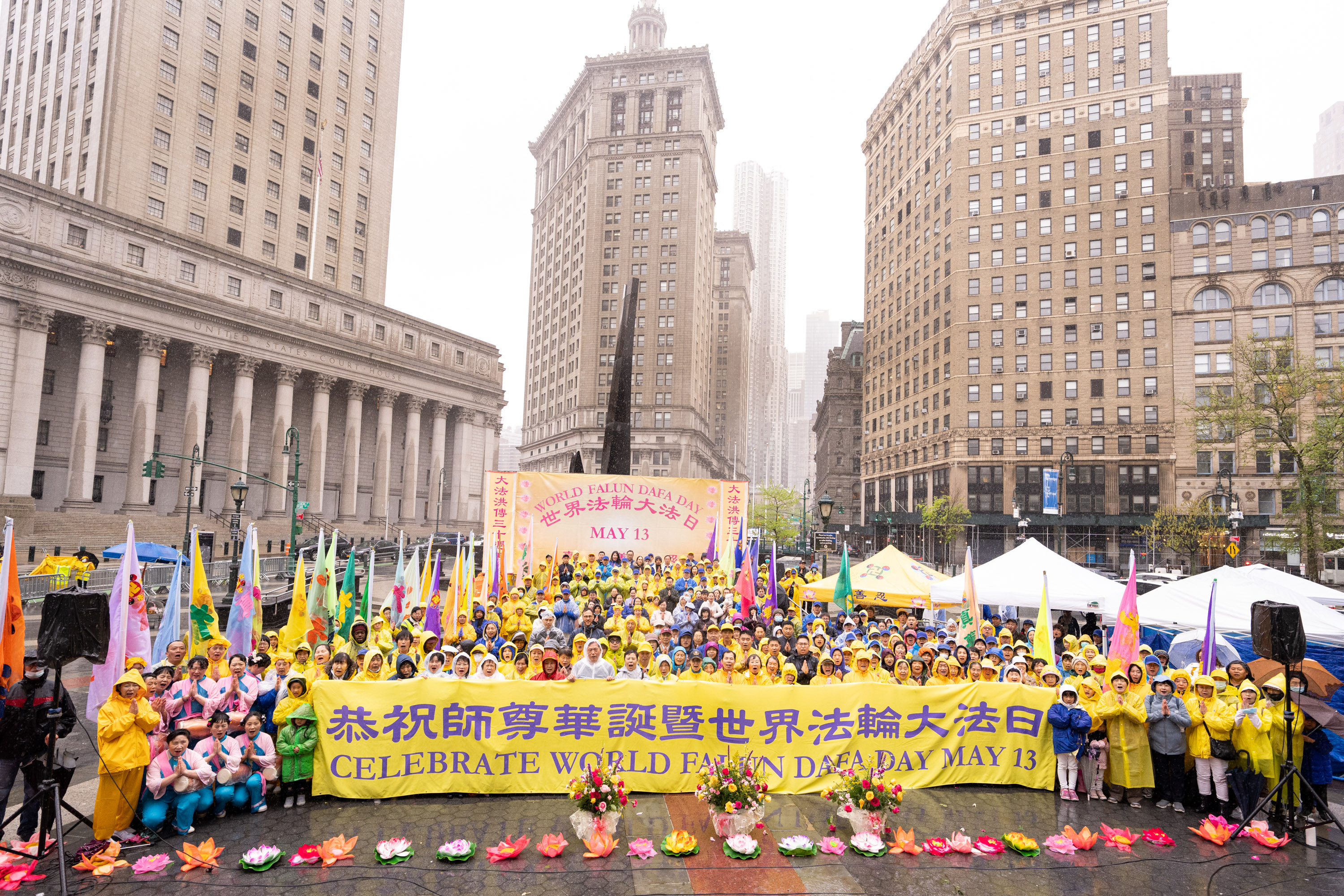 praticanti del Falun Gong